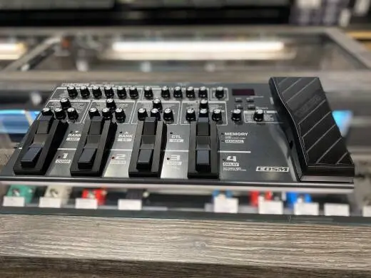 Boss ME-80 Multi Effects Floor Processor 2